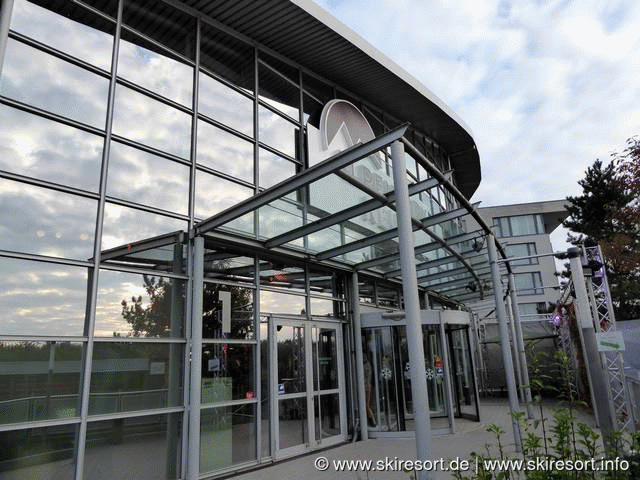 Skihalle im Alpenpark Neuss